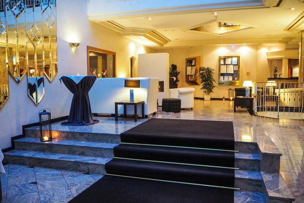 Hotel Stadt Tubingen Bagian luar foto
