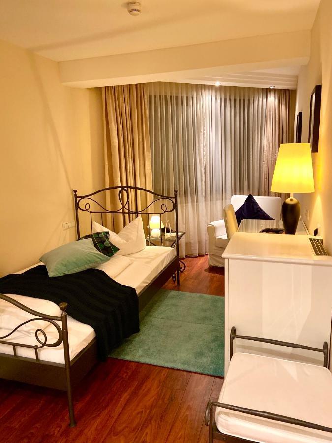 Hotel Stadt Tubingen Bagian luar foto